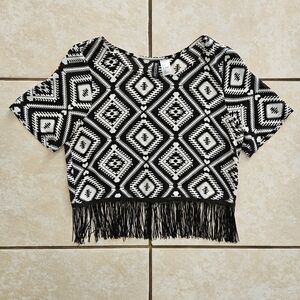 Black and white crop top